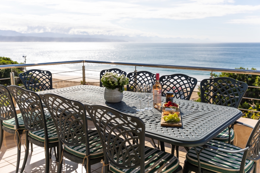 7 Bedroom Property for Sale in Beacon Isle Western Cape